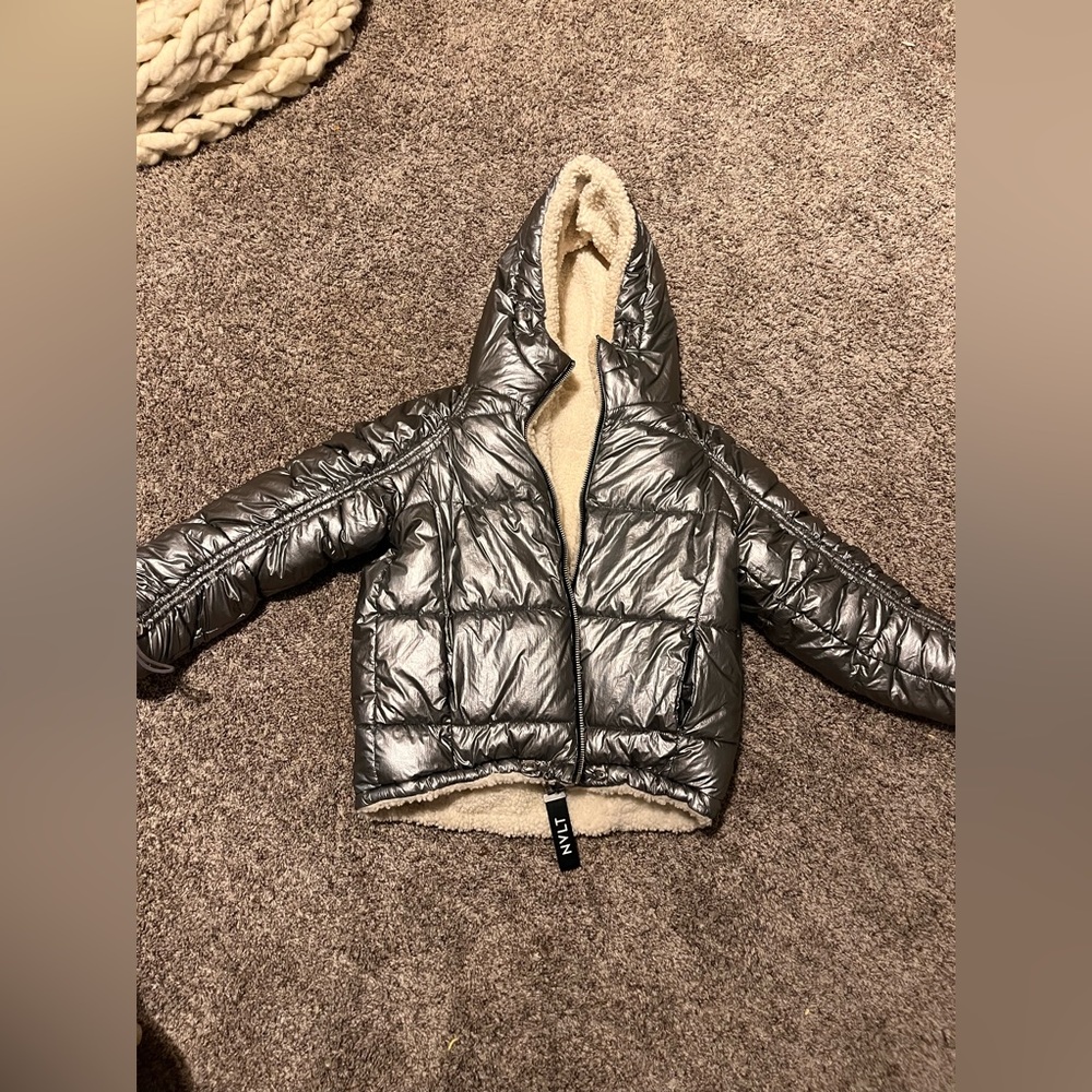 Reversible NVLT Jacket - Picture 5 of 6